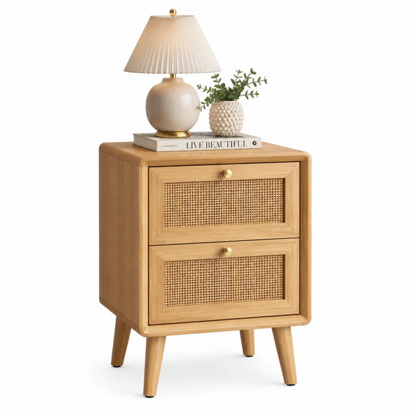 Comodino in legno con cassetti in rattan
